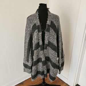 Ivan Grundahl Copenhagen Gray Striped Fringe Lagenlook Women's Cocoon Sweater